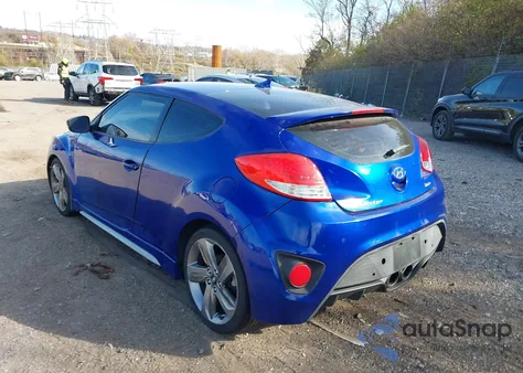 2013 Hyundai Veloster Turbo W/Black z USA, uszkodzony, nr VIN KMHTC6AE4DU173063